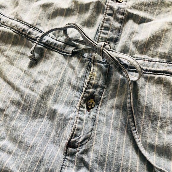 Levi’s Light Wash Chambray Striped Romper - Picture 9 of 9